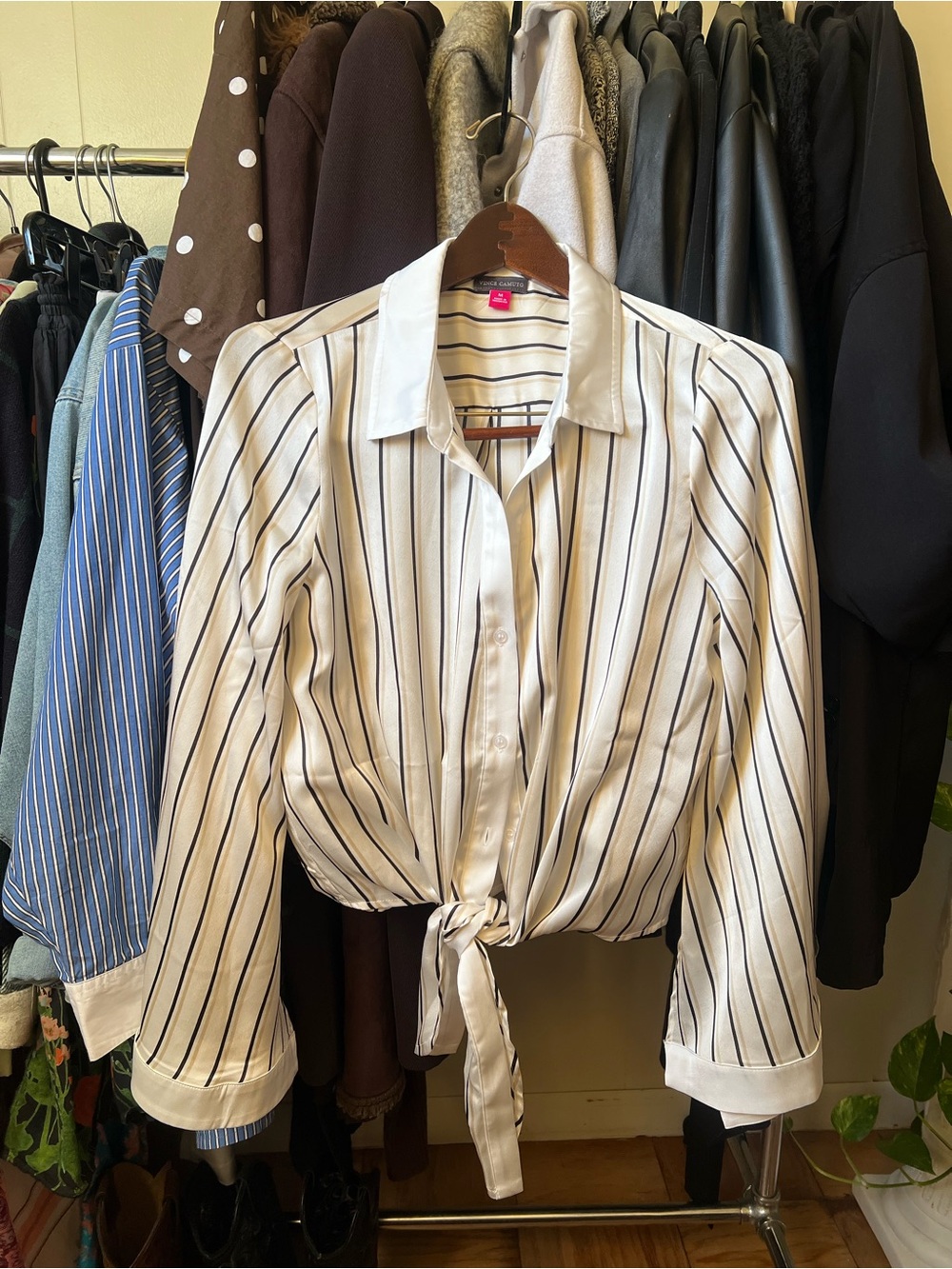 Striped Tie-Front Button-Up Shirt - White/Black